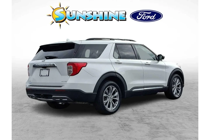 $32500 : Ford Explorer 2023 AWD XLT 4 image 6