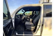 $35499 : 2019 4Runner SR5 Premium thumbnail