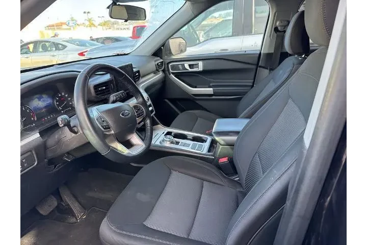 $28776 : Ford Explorer 2022 XLT 4dr S image 5