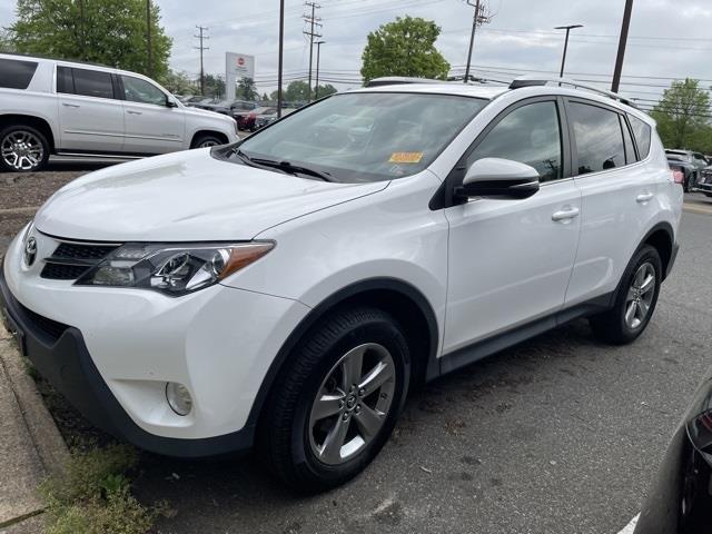$15675 : PRE-OWNED 2015 TOYOTA RAV4 XLE image 4