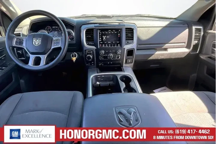 $27888 : Ram 1500 Classic 2023 4x4 SL image 8