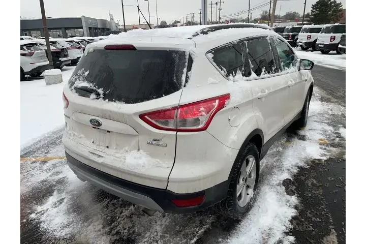 $7123 : Ford Escape 2014 SE 4dr SUV image 5