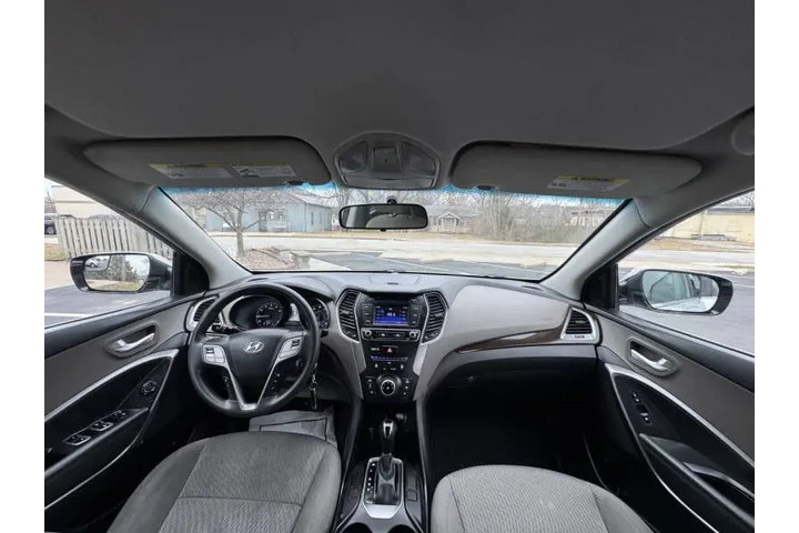 $7999 : 2017 Santa Fe Sport 2.4L image 10