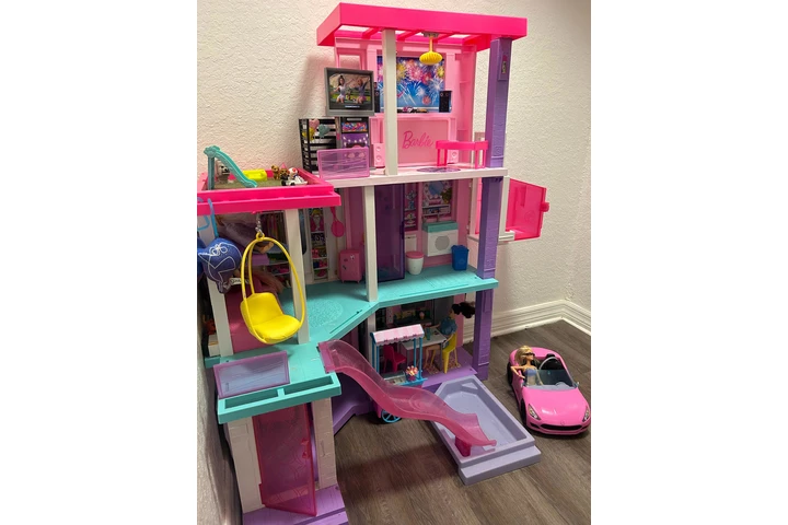$190 : Barbie Dreamhouse with Used image 7