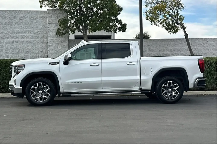 $38800 : GMC Sierra 1500 2022 4x2 SLT image 7
