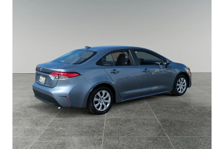 $23214 : Toyota Corolla 2025 LE 4dr S image 5