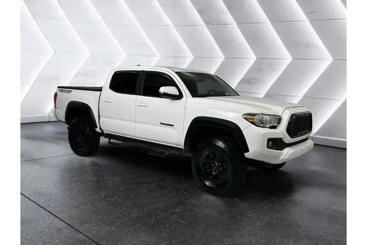 $25991 : Toyota Tacoma 2016 4x4 SR V6 image 1