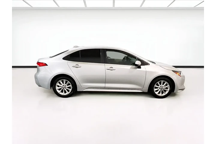 $18888 : Toyota Corolla 2022 LE 4dr S image 5