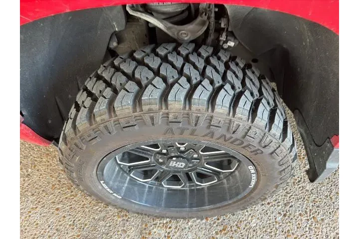 $33199 : Chevrolet Silverado 1500 202 image 2