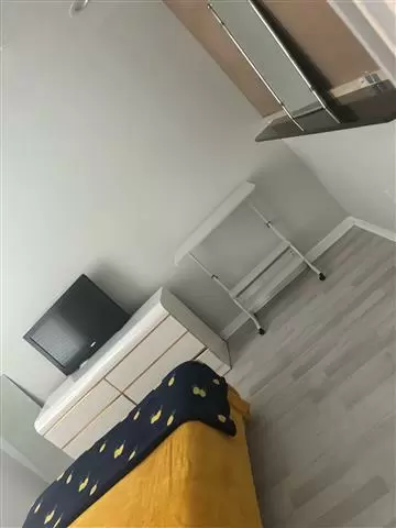 $1100 : Se renta habitación Doral FL image 8