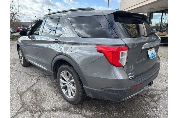 $35000 : Ford Explorer 2023 AWD XLT 4 image 9