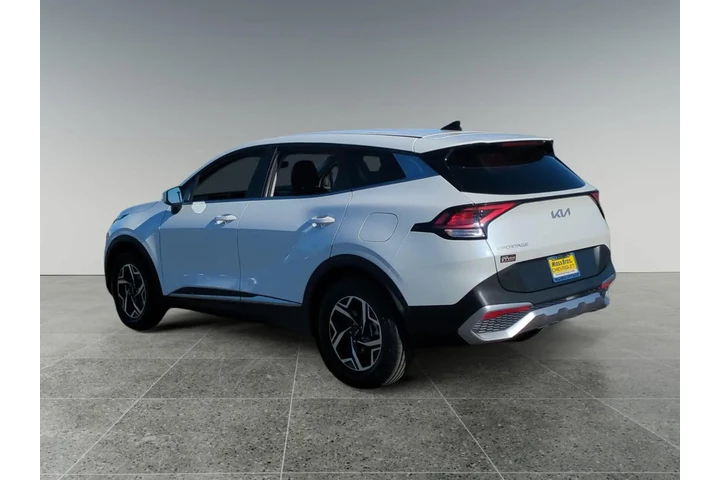 $23633 : Kia Sportage 2024 LX 4dr SUV image 3