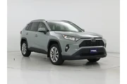 Toyota RAV4 2021 AWD XLE Pre