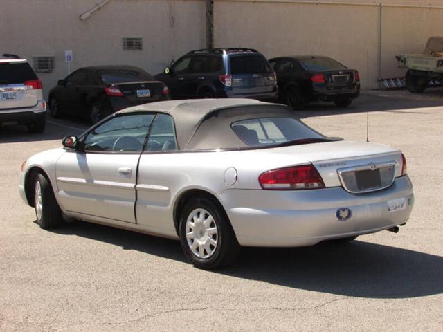 $4995 : 2004 Sebring image 6