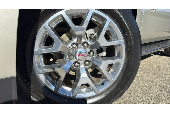 $18957 : GMC Yukon 2016 4x2 SLT 4dr S image 9