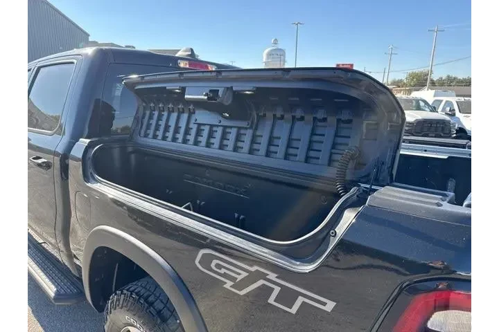 $39953 : Ram 1500 2022 4x4 Rebel 4dr image 5