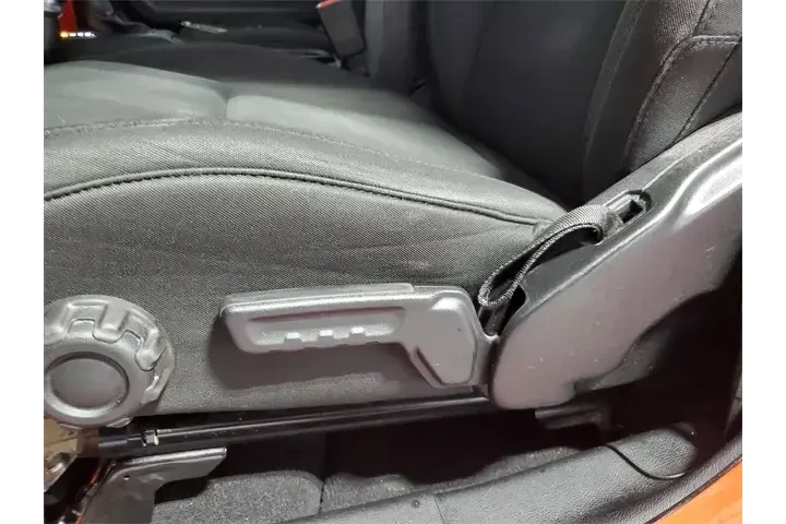 $20998 : Jeep Wrangler Unlimited 2018 image 9