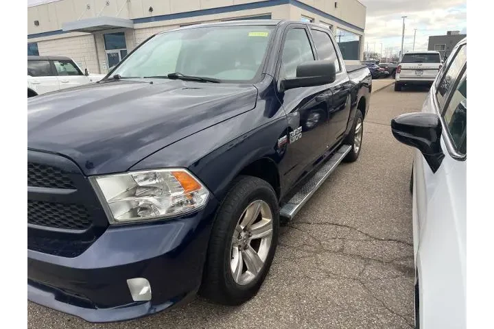 $17500 : Ram 1500 2015 4x4 Express 4d image 5