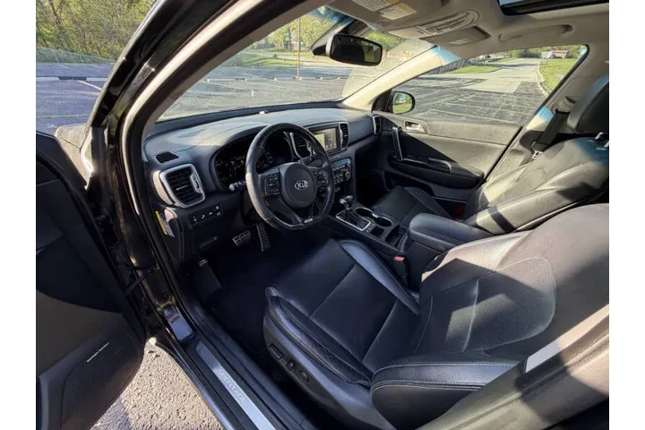 $9750 : 2017 Sportage SX Turbo image 10