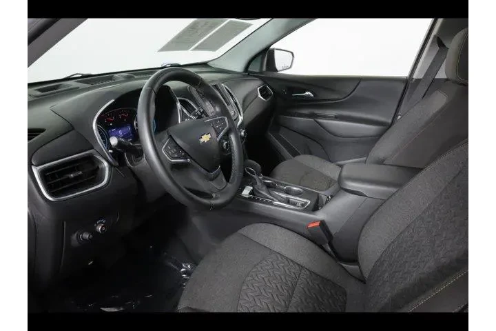 $19875 : Chevrolet Equinox 2023 4x4 L image 9