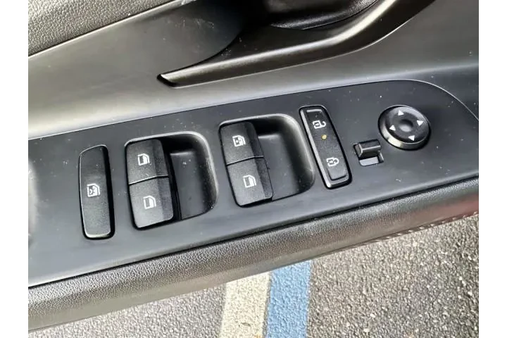 $19999 : Hyundai ELANTRA 2025 SEL Spo image 10