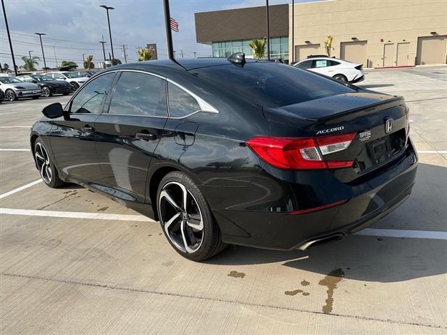 $20229 : Pre-Owned 2019 Accord Sport image 3