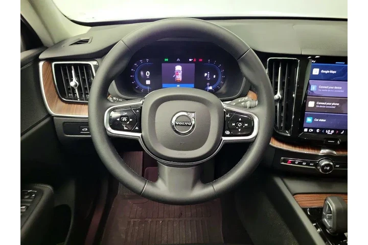 $35998 : Volvo XC60 2024 AWD B5 Plus image 10