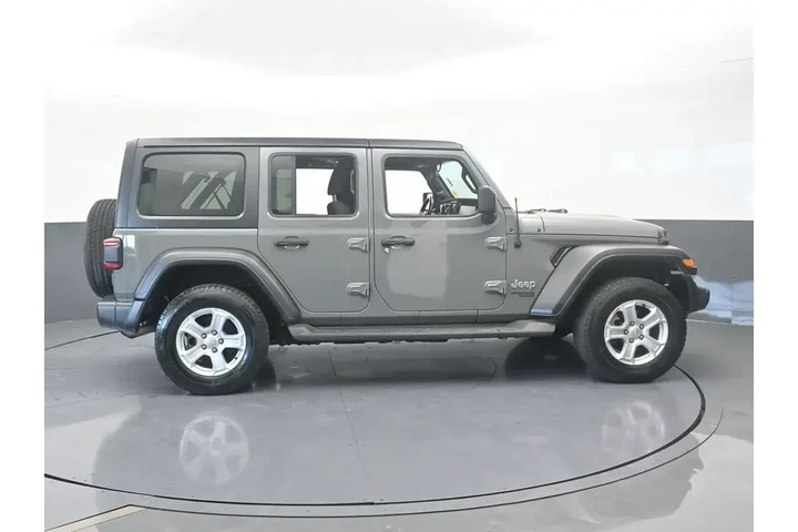 $18995 : Jeep Wrangler Unlimited 2020 image 7