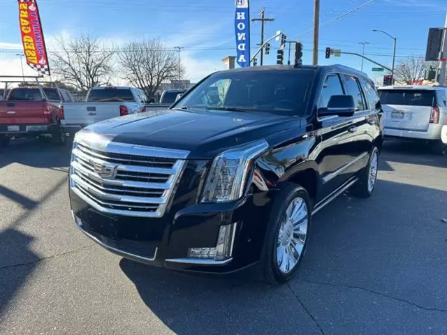 $29998 : 2017 Escalade Platinum image 5