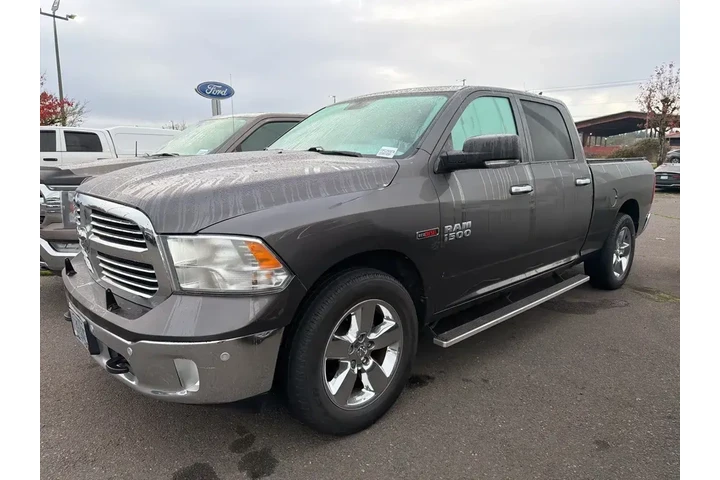 $17990 : Ram 1500 2016 4x4 SLT 4dr Cr image 2