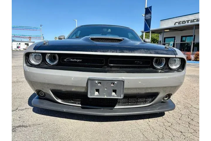 $30773 : Dodge Challenger 2018 R/T Sc image 8