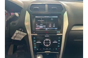 $11500 : Ford Explorer 2015 AWD Sport thumbnail