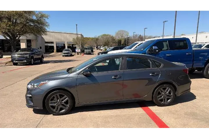 $17995 : Kia Forte 2021 GT-Line 4dr S image 9