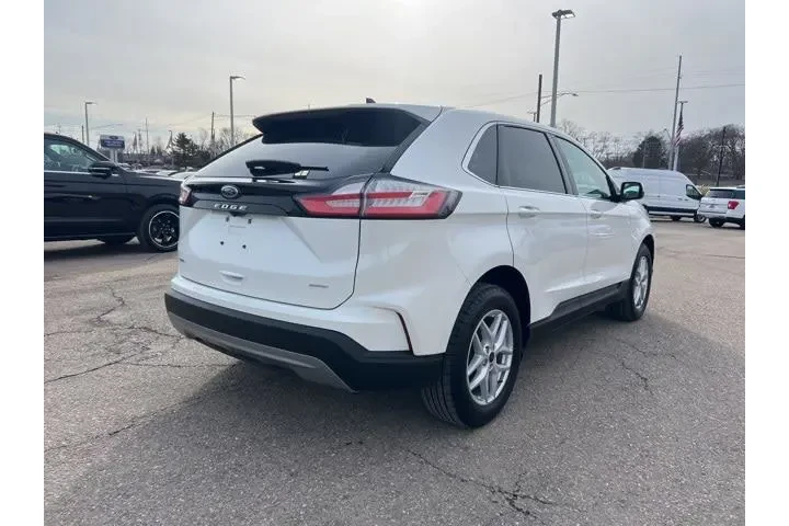 $27885 : Ford Edge 2023 AWD ST-Line 4 image 4