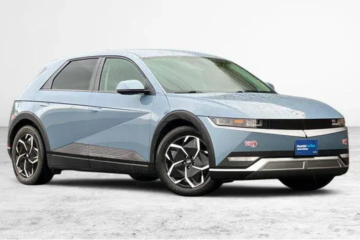 $25590 : Hyundai IONIQ 5 2024 SEL 4dr image 2