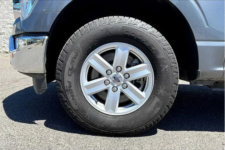 $27198 : Ford F-150 2021 4x4 XLT 4dr image 7