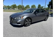 $7500 : 2021 Altima 2.5 SR thumbnail