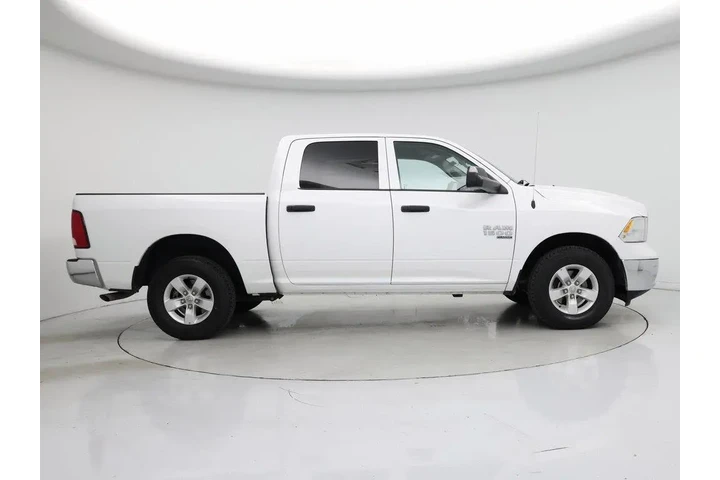 $26998 : Ram 1500 Classic 2023 4x4 SL image 7