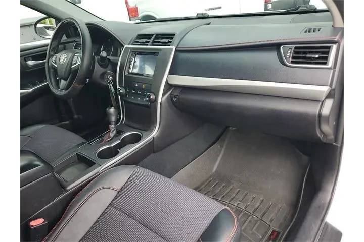 $12990 : Toyota Camry 2016 XLE 4dr Se image 10