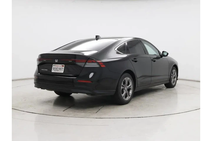 $26998 : Honda Accord 2023 EX 4dr Sed image 8