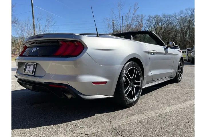 $18485 : Ford Mustang 2021 EcoBoost 2 image 5