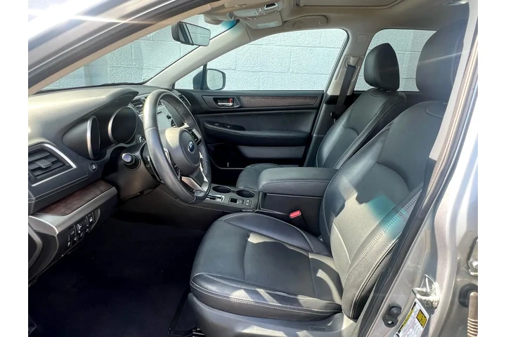 $17215 : 2018 Outback 3.6R Limited image 10
