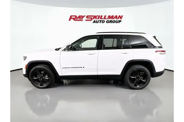 $28975 : Jeep Grand Cherokee 2024 4x2 image 4