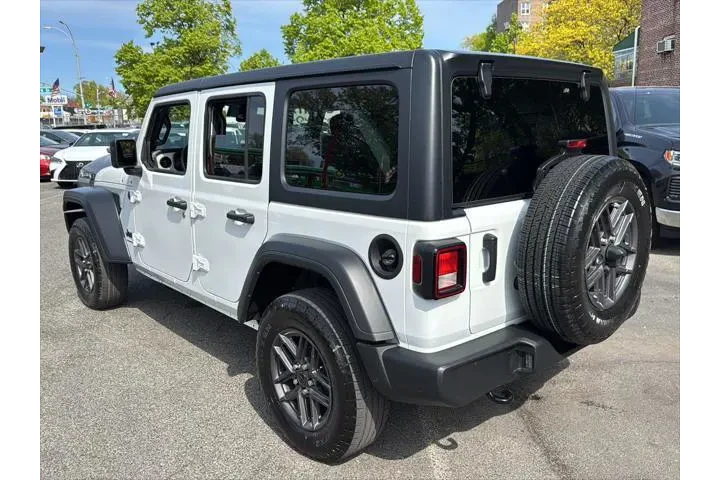 $33490 : Jeep Wrangler 2025 4x4 Sport image 5