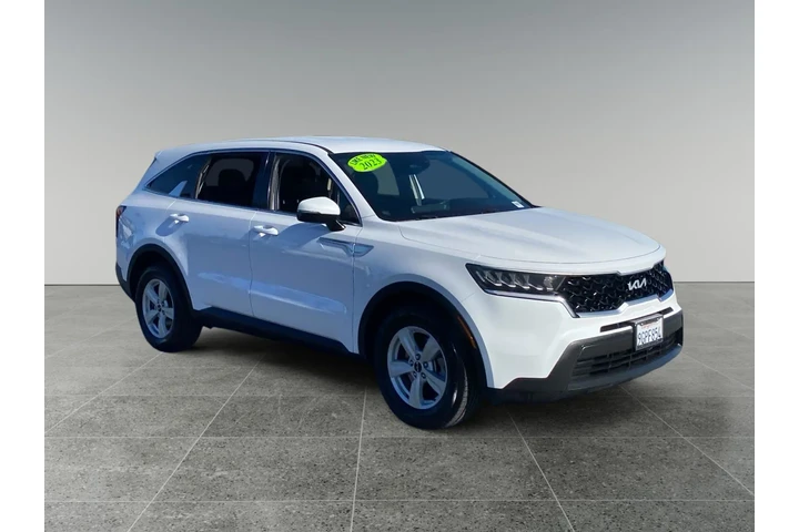 $29490 : Kia Sorento 2023 LX 4dr SUV image 7