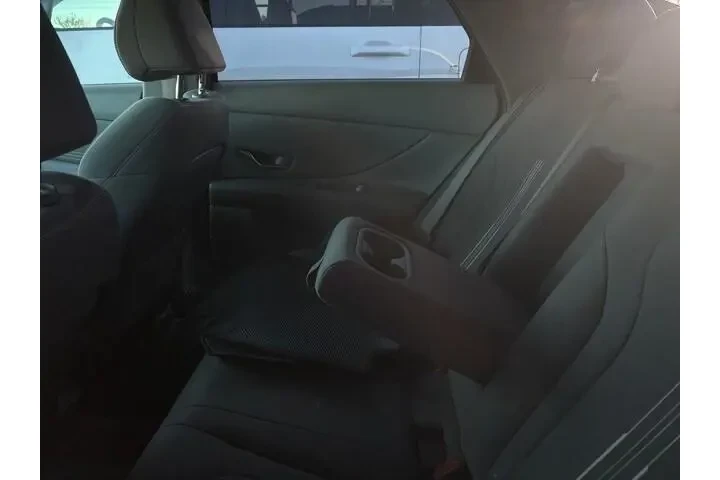 $19995 : Hyundai ELANTRA 2024 SEL 4dr image 6