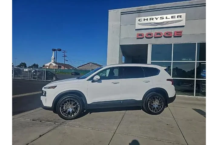 $23988 : Hyundai SANTA FE 2023 AWD SE image 3