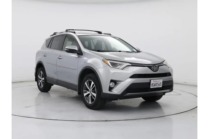 $21998 : Toyota RAV4 2018 XLE 4dr SUV image 1