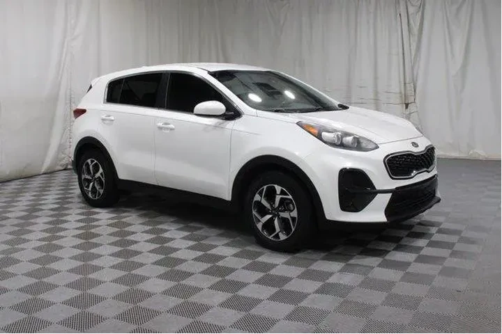 $16925 : Kia Sportage 2022 LX 4dr SUV image 1