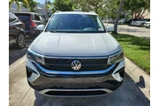 $21777 : Volkswagen Taos 2024 SE 4dr thumbnail